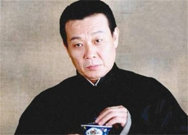 演员寇世勋：两个妻子和谐的背后，全靠我楼上楼下来回跑