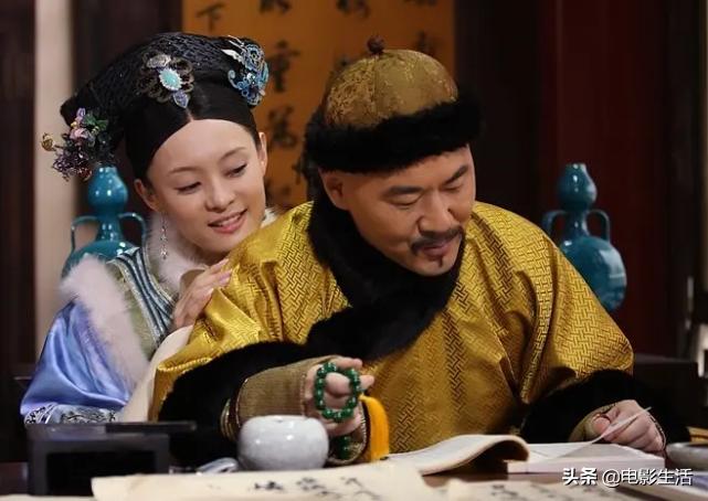 演得了皇帝，拍得了“神片”，又能导又能演的陈建斌真是人生赢家