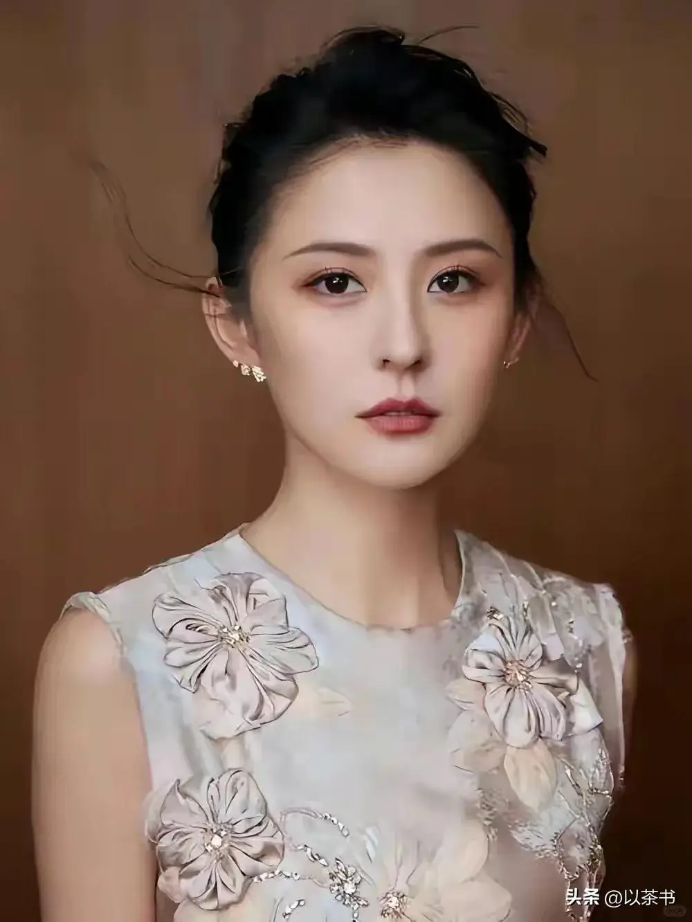 分开6年后，再看热依扎和周游现状，一个飞天视后，一个默默无闻