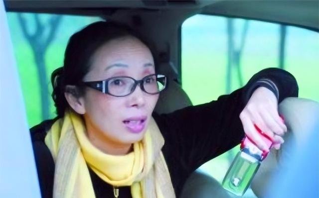 黑龙江女首富戴秀丽，身价95亿却惨被离婚，丈夫回应：厌倦太富裕