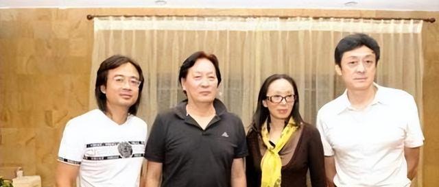 黑龙江女首富戴秀丽，身价95亿却惨被离婚，丈夫回应：厌倦太富裕