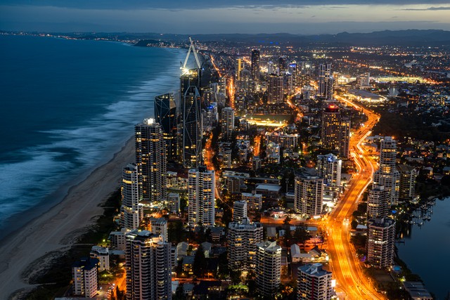 澳大利亚出手！全球最严禁令，百万青少年被社交平台“拒之门外”