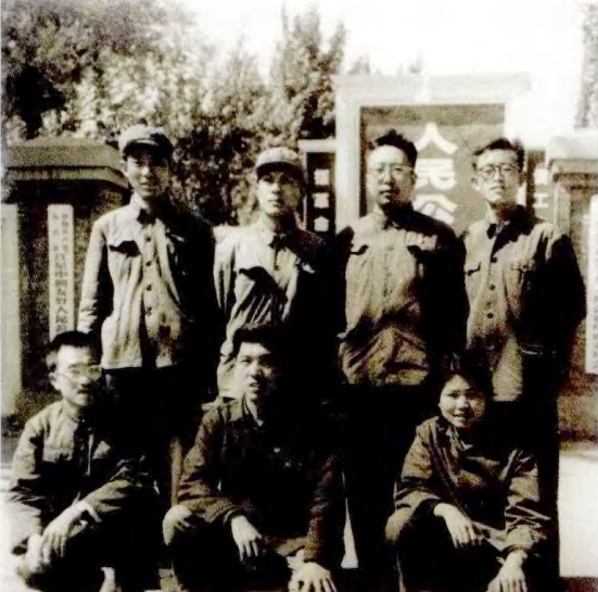 与丈夫相守48年，搭档罗京去世后自请离职，邢质斌如今怎样了？