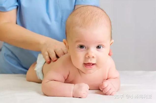 婴幼儿早教游戏有哪些？在家怎么给孩子做早教？超详细的0-3岁婴幼儿早教游戏，建议收藏备用（0~1岁）
