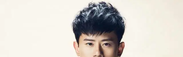 看“歌唱王子”张杰的感情经历，音乐成就了他，音乐也成就了感情