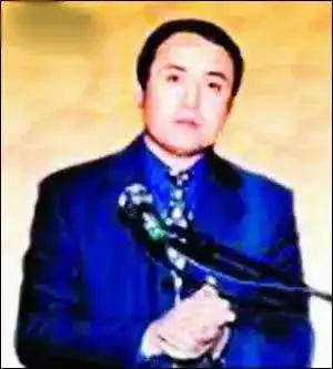 中国第一“金融巨骗”的绝密往事！