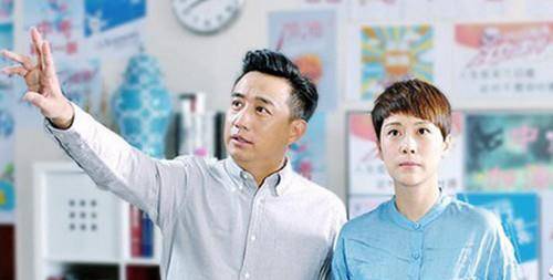 26岁就任教北电的黄磊，爱情事业双丰收，却被知名编剧发文嘲讽