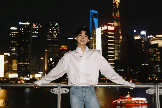 出柜就为了博眼球？