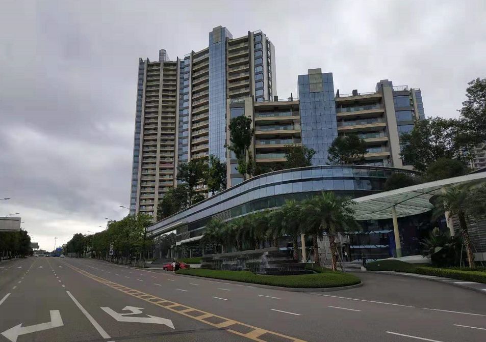 血亏！重庆棕榈泉豪宅二手跌破9000一平！土豪竞相夺路而逃？