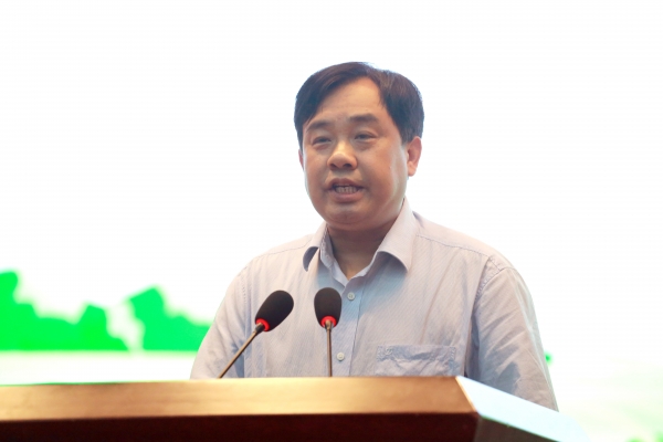 共建共治共享：探究美丽乡村建设共同体