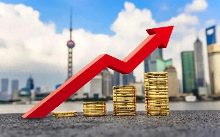 深夜突发公告！四家科技新能源公司业绩出炉，分化走势超出预期